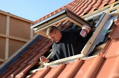 Pose de fenêtres de toit Velux à Lamonzie-Montastruc